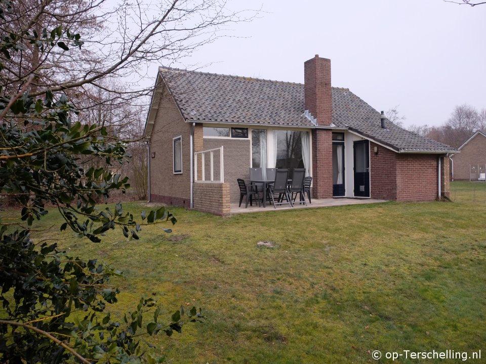 Den (Midsland Noord)